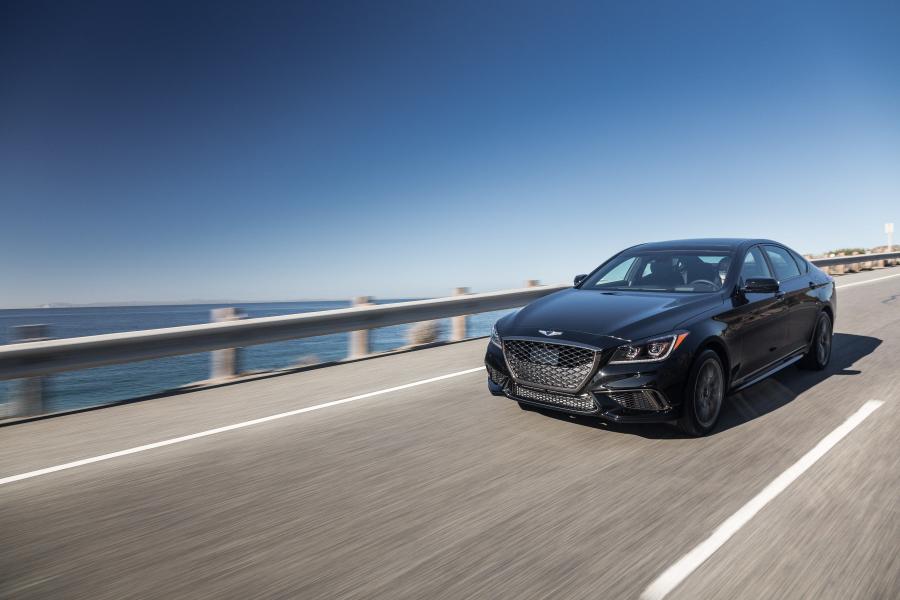  Genesis G80 Sport 2017 года  (NA) (фото 2 из 94)